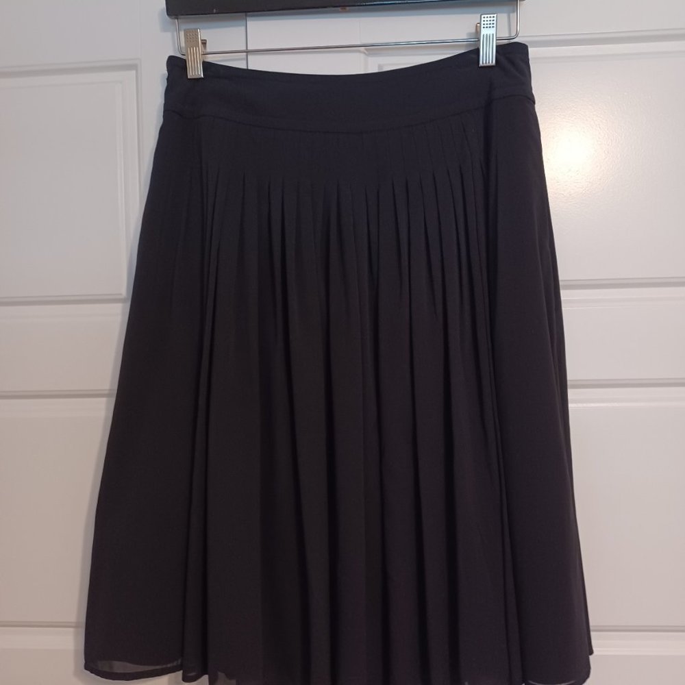 St. John silk chiffon skirt